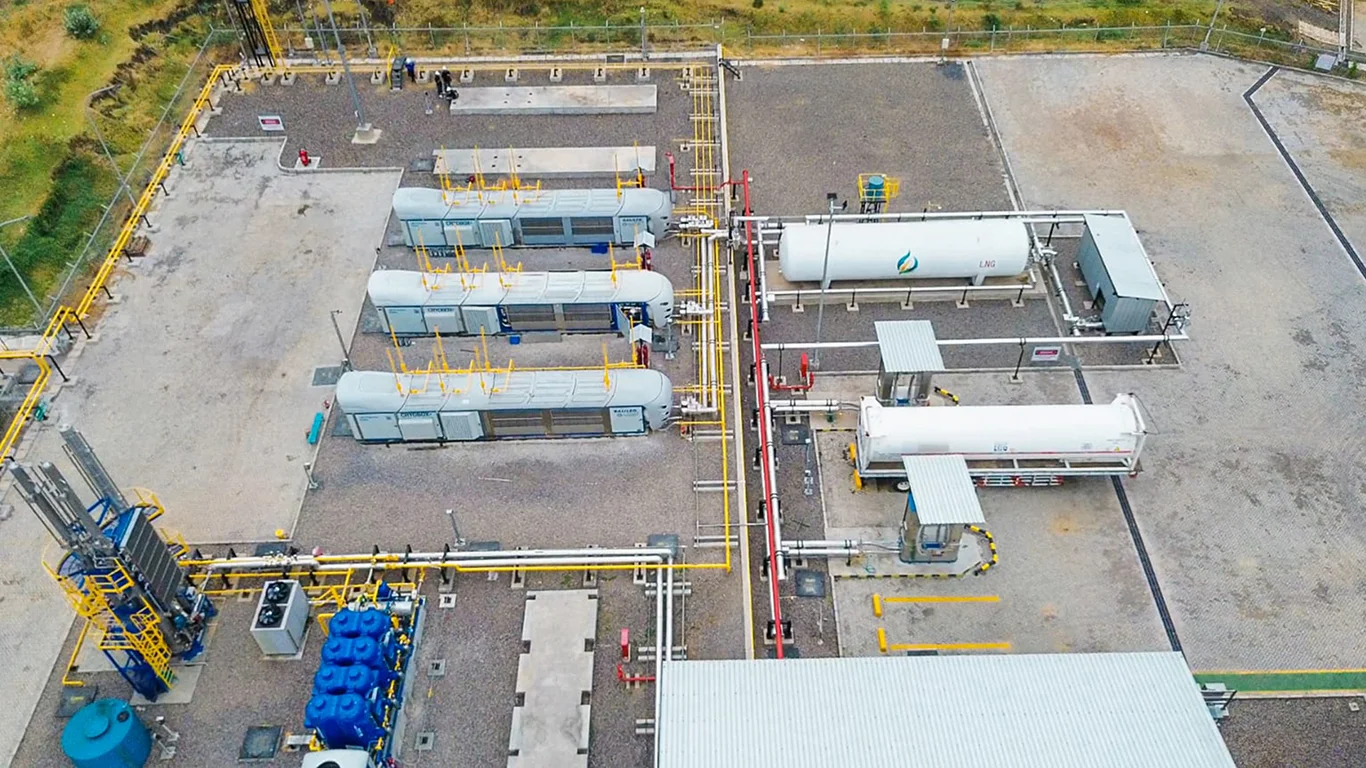 Vista aérea da planta modular de micro-GNL.