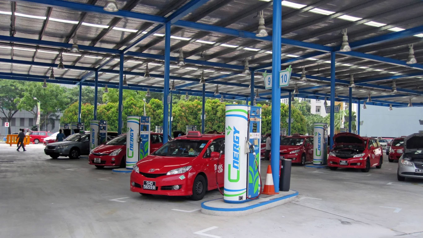 Estação de abastecimento de GNV em Singapura