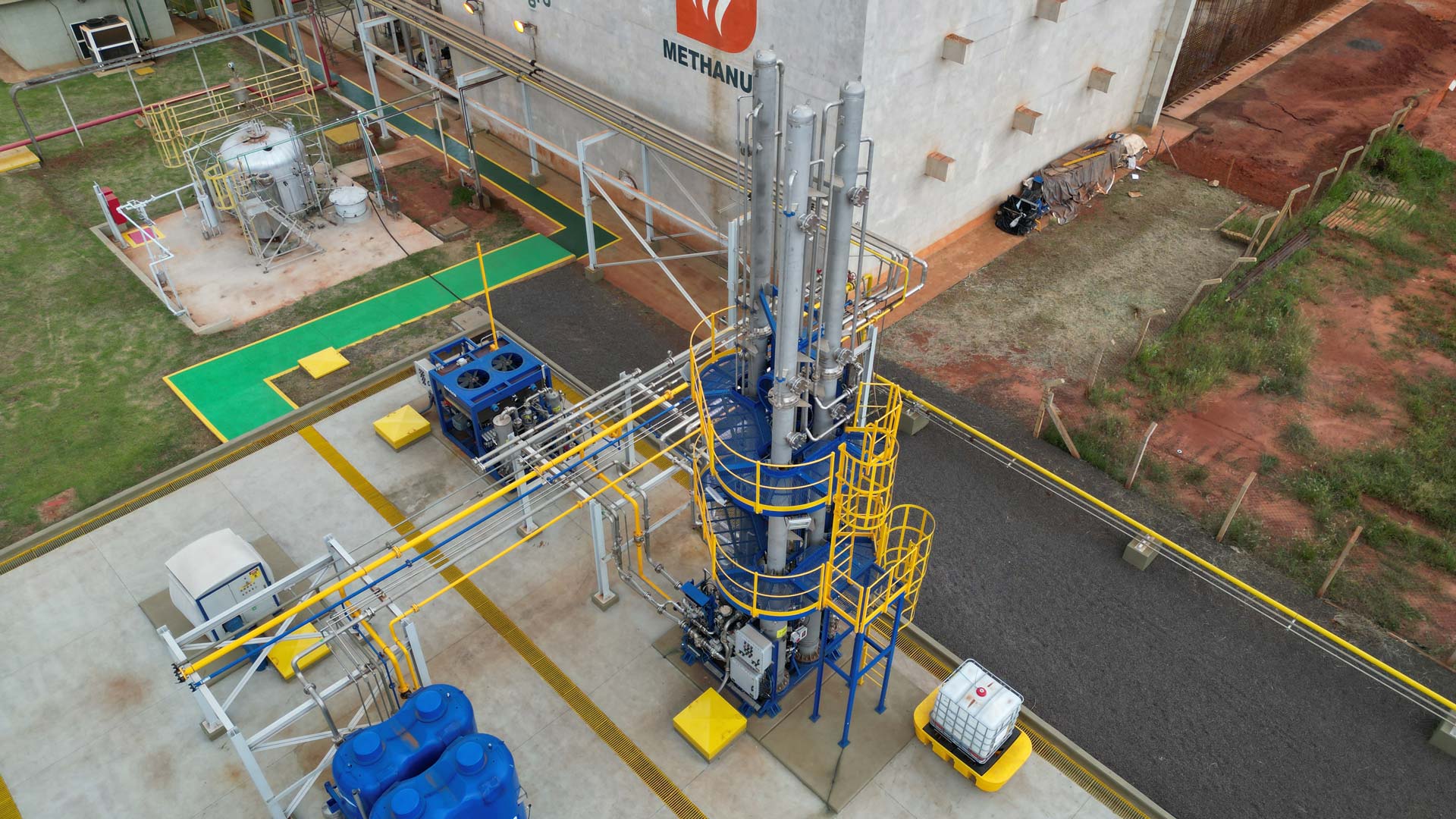 Torre de amina para sweetening de gás natural e biogás para remoção de CO2 e H2S