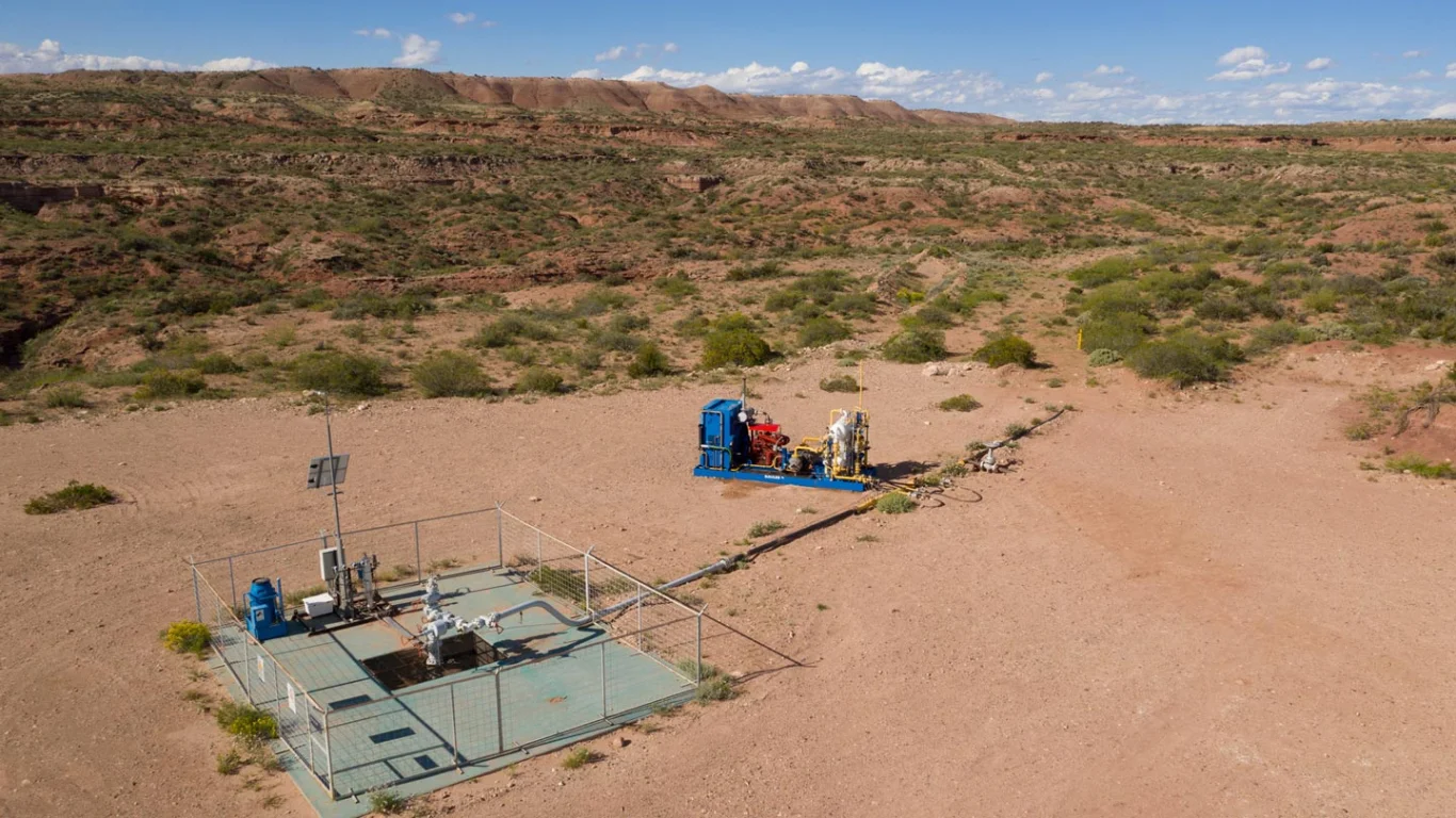 Unlocking unconnected gas